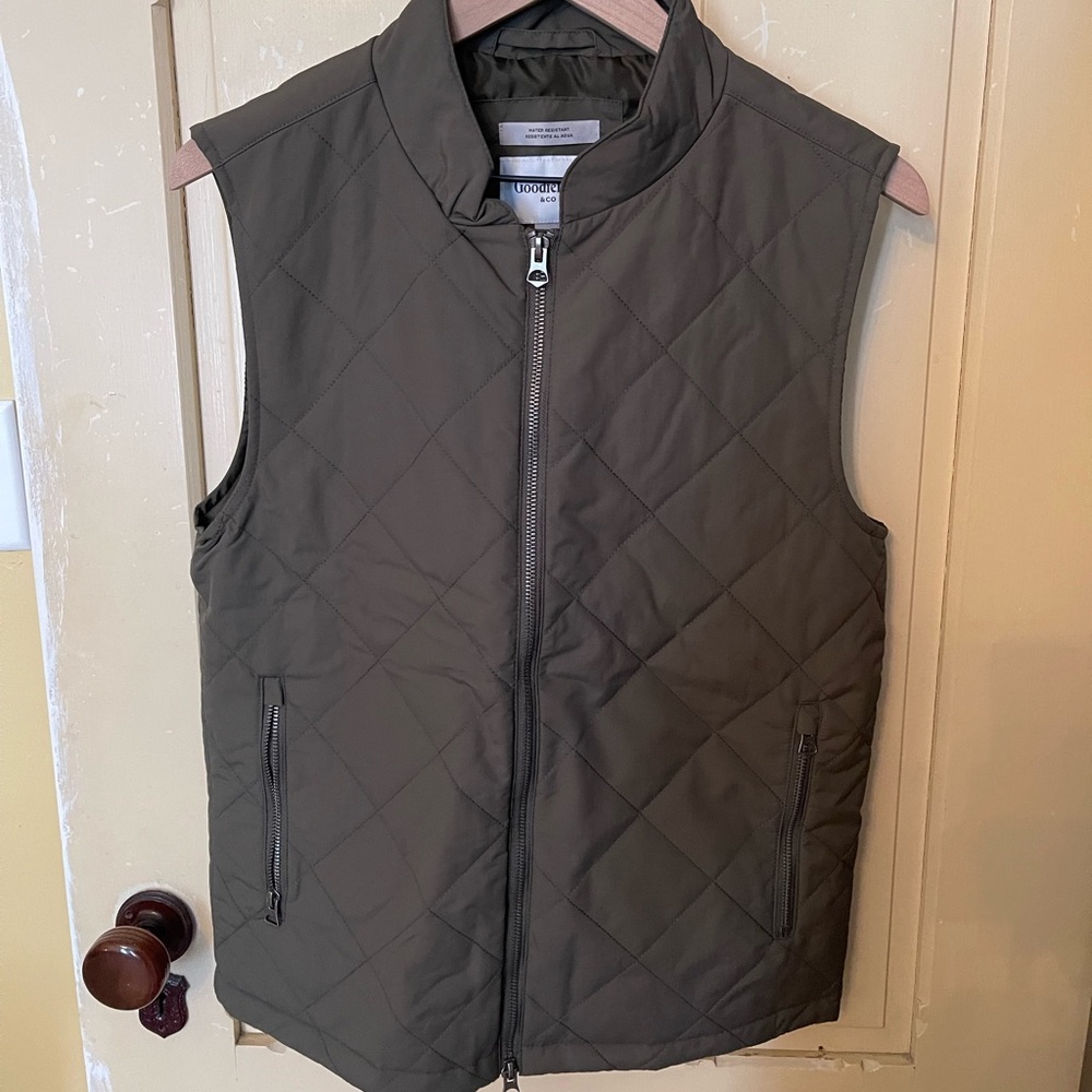 Mens Green Vest